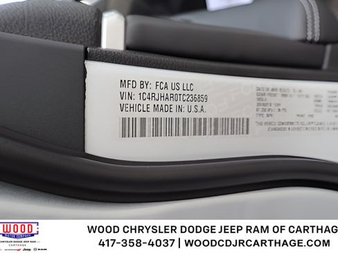 New 2026 Jeep Grand Cherokee Altitude AWD/4WD image 19