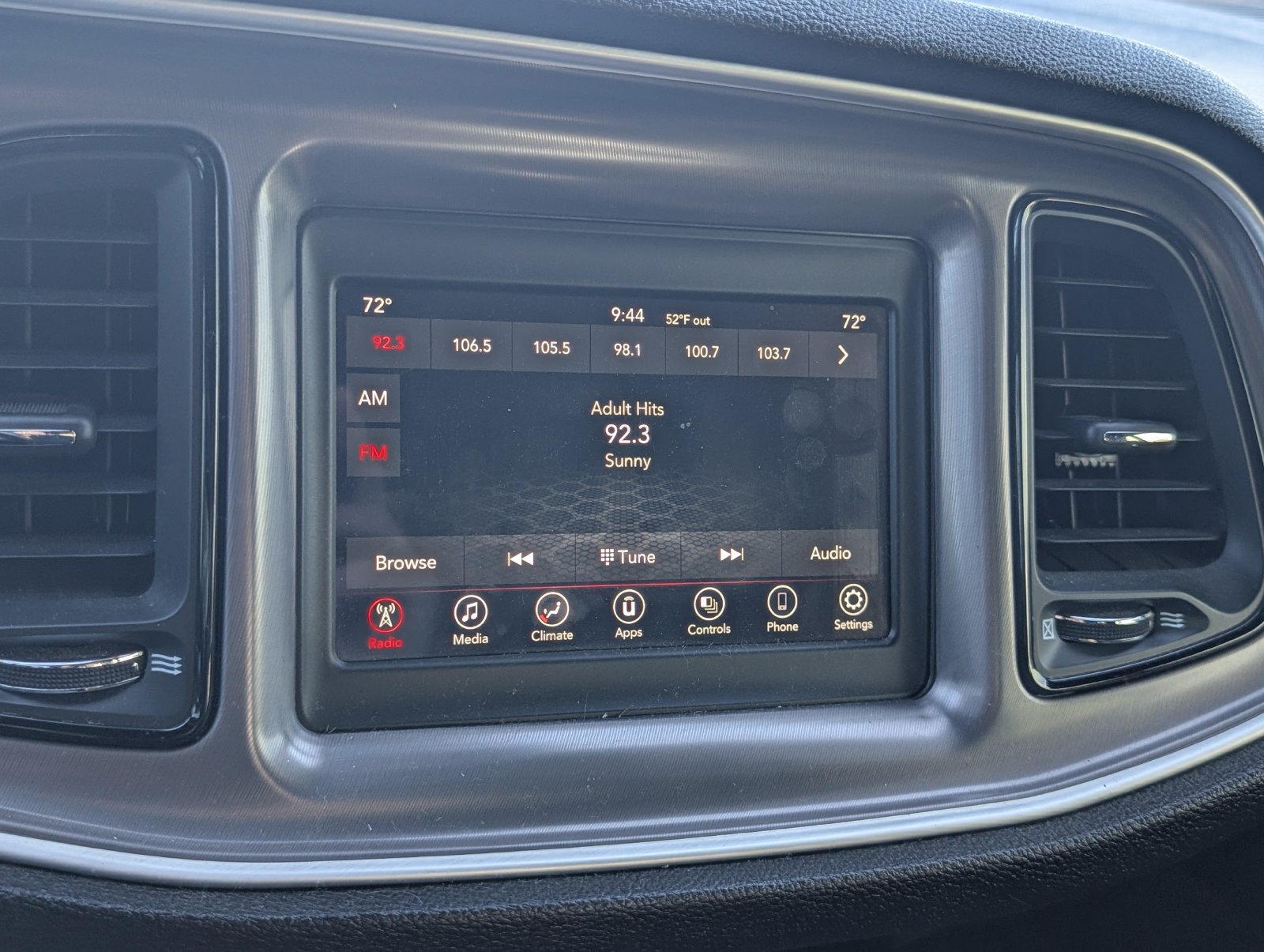 Used 2021 Dodge Challenger R/T RWD image 7