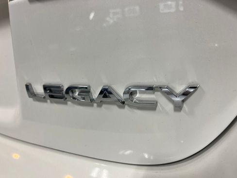Used 2019 Subaru Legacy 2.5i Premium AWD/4WD image 35