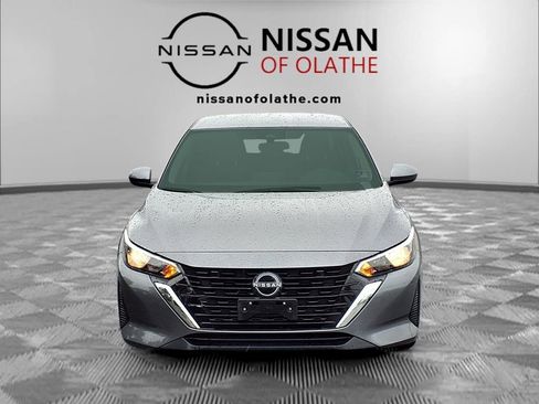 Certified 2024 Nissan Sentra SV FWD image 30