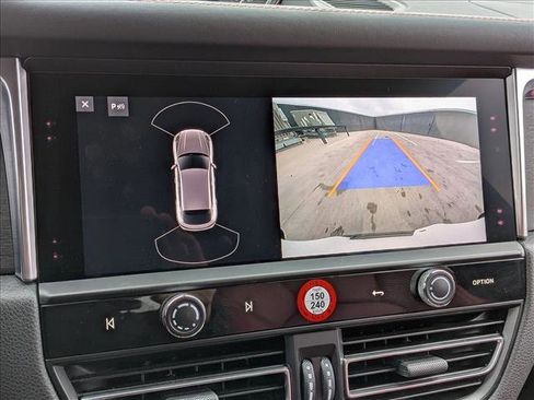 Used 2023 Porsche Macan GTS image 19