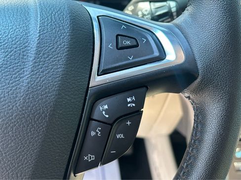 Used 2020 Ford Edge Titanium w/ Equipment Group 301A FWD image 24