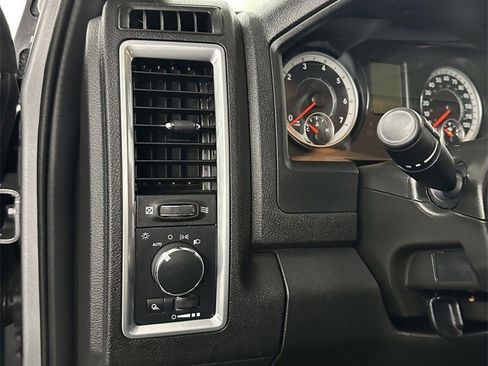 Used 2022 RAM 1500 Classic Warlock image 14