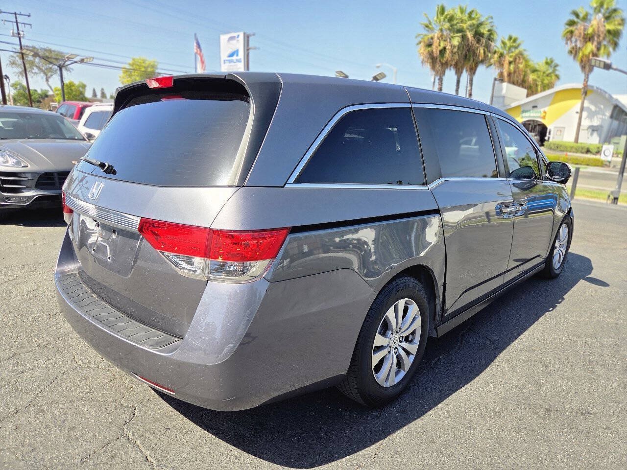 Used 2014 Honda Odyssey EX-L image 5