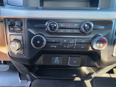 New 2026 Ford F350 XLT w/ 360-Degree Camera Package image 17