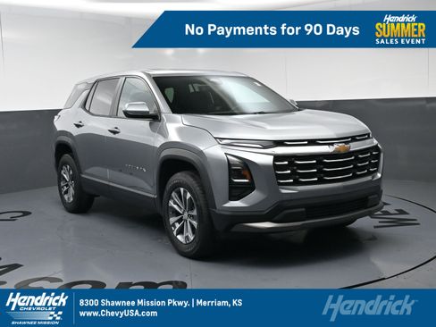 Used 2026 Chevrolet Equinox LT FWD image 1