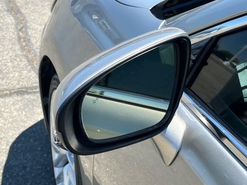 Used 2018 Lexus ES 350 w/ Luxury Package w/Wood Trim FWD image 8