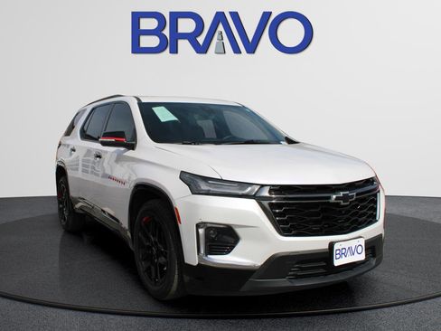 Used 2024 Chevrolet Traverse Premier w/ Redline Edition image 3