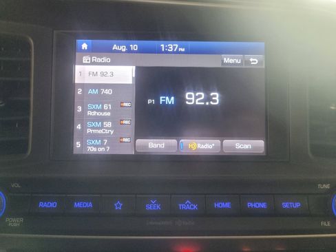 Used 2019 Hyundai Elantra Value Edition FWD image 25
