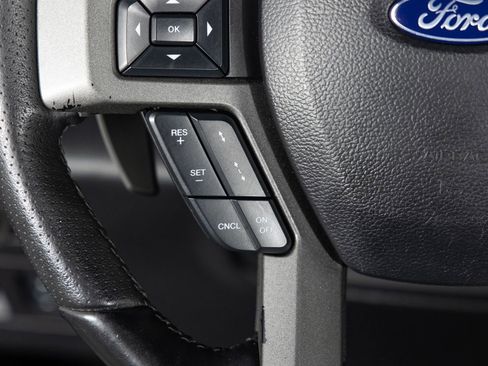 Used 2020 Ford F150 Raptor w/ Equipment Group 802A Luxury image 31