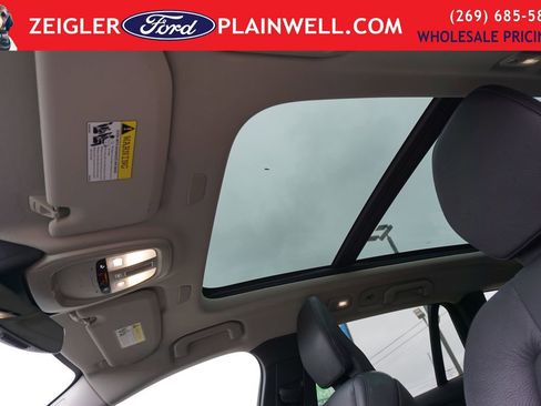 Used 2024 Volvo V60 B5 Cross Country Plus AWD/4WD image 19