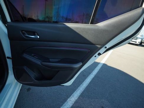 Used 2019 Nissan Altima 2.5 SR w/ SR Premium Package image 23