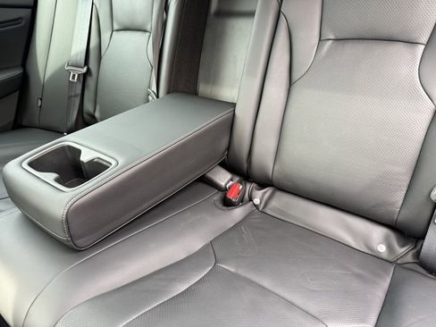 Used 2023 Honda Accord Touring image 13