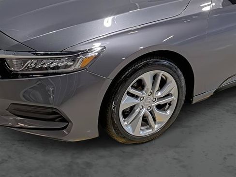 Used 2018 Honda Accord LX image 9