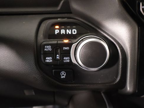 Used 2025 RAM 1500 Big Horn AWD/4WD image 9