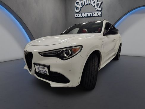 Certified 2023 Alfa Romeo Stelvio Veloce AWD/4WD image 10