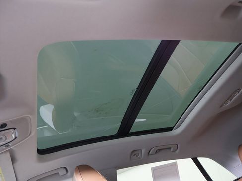 Used 2022 Audi Q8 Premium w/ Convenience Package image 20