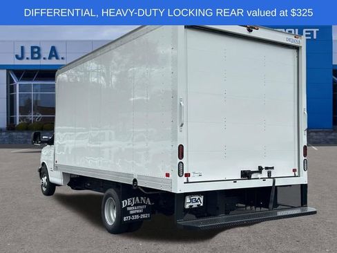 New 2025 Chevrolet Express 4500 Extended w/ Power Convenience Package image 7