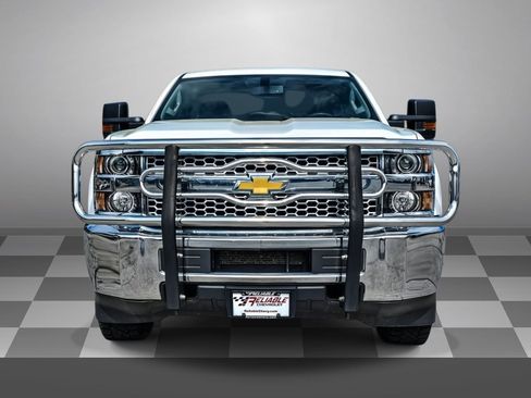 Used 2019 Chevrolet Silverado 2500 W/T w/ WT Convenience Package AWD/4WD image 2