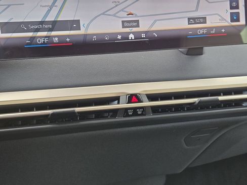 New 2026 BMW iX xDrive45 w/ Premium Package image 22