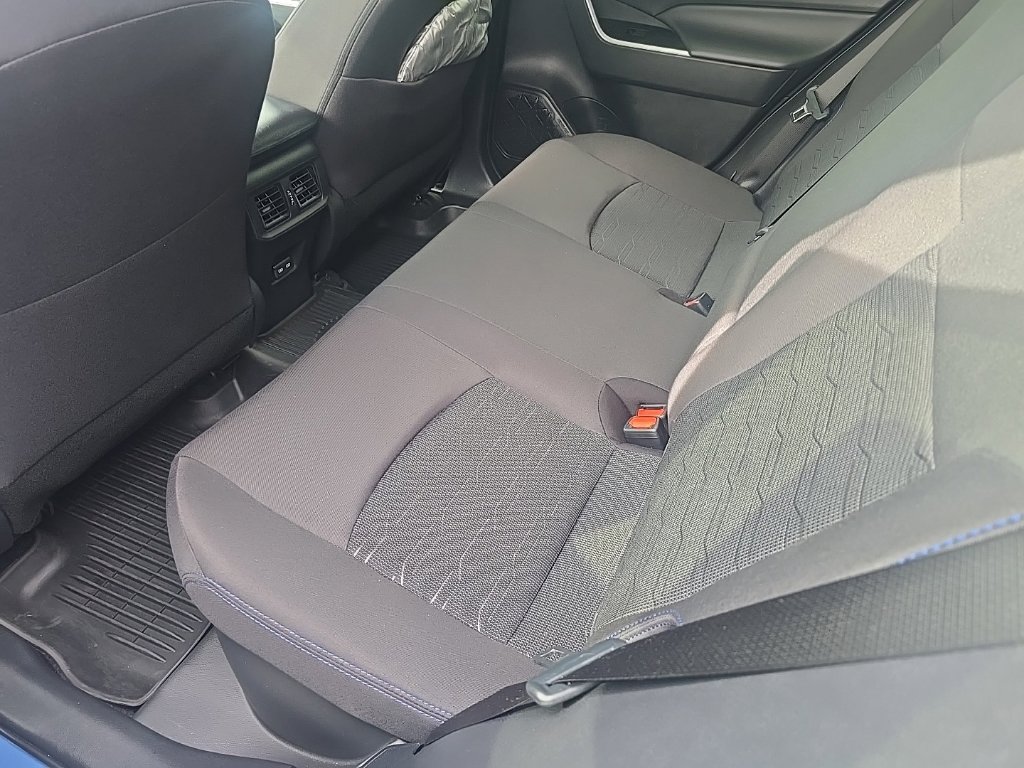 Used 2024 Toyota RAV4 SE w/ Convenience Package AWD/4WD image 12