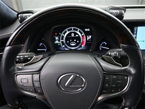 Used 2018 Lexus LS 500 AWD w/ Luxury Package image 14