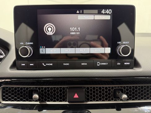 Used 2025 Honda Civic Sport image 17