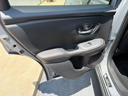 Used 2024 Honda HR-V Sport image 31