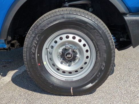 New 2026 Ford Bronco 4-Door image 11