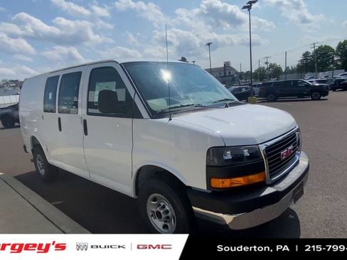 New 2025 GMC Savana 3500 w/ Driver Convenience Package RWD image 2