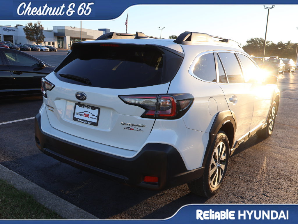 Used 2024 Subaru Outback Premium AWD/4WD image 22