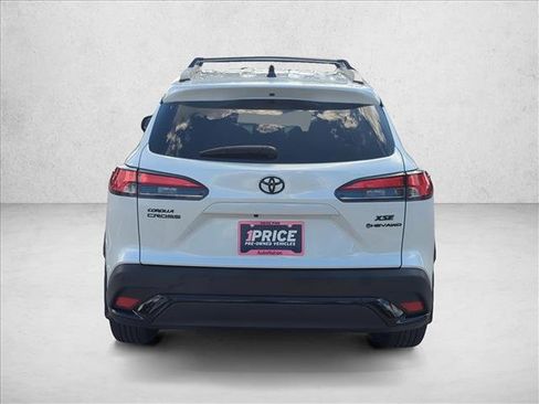 Certified 2025 Toyota Corolla Cross AWD Hybrid w/ Convenience Package image 11
