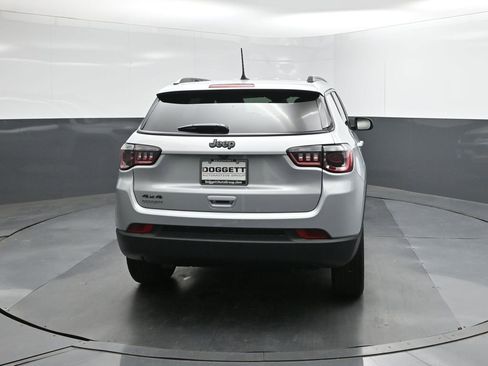 New 2026 Jeep Compass Latitude AWD/4WD image 5