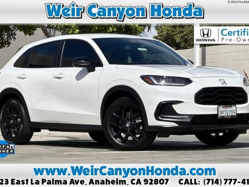 Certified 2025 Honda HR-V Sport image 1