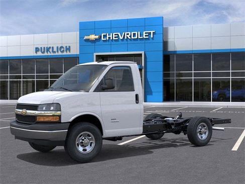 New 2025 Chevrolet Express 3500 w/ Power Convenience Package image 2