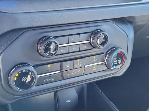 New 2025 Ford Bronco 2-Door image 14