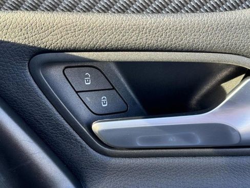 Certified 2025 Mercedes-Benz CLA 250 4MATIC image 21