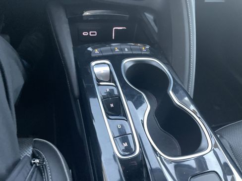 Used 2021 Buick Envision Essence w/ Sport Touring Package image 14