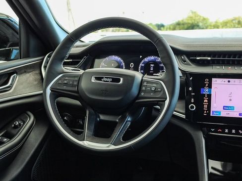 New 2026 Jeep Grand Cherokee Altitude RWD image 16