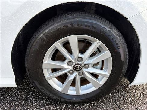 Used 2025 Toyota Camry LE image 47