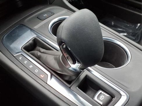 Used 2023 Chevrolet Equinox LT image 22