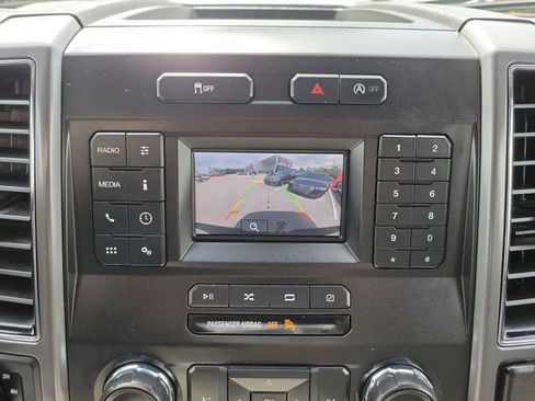 Used 2018 Ford F150 XLT AWD/4WD image 30