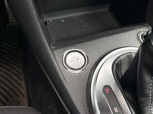 Used 2014 Volkswagen Beetle R-Line image 15