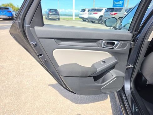 Used 2023 Honda Civic EX image 12