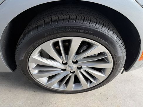Used 2024 Buick Envision Avenir AWD/4WD image 53