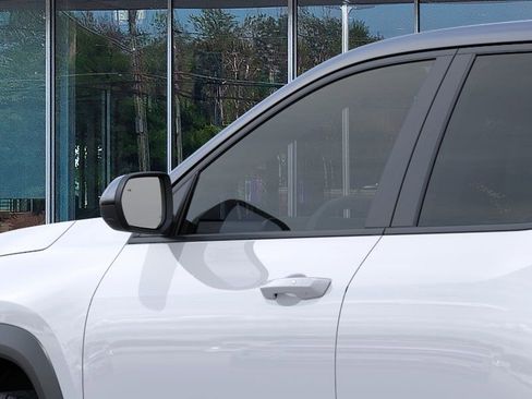 New 2026 Chevrolet Equinox LT FWD image 12