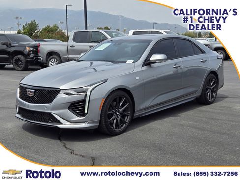 Used 2025 Cadillac CT4 Sport image 3