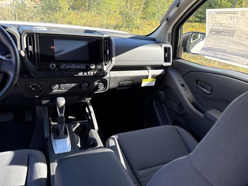 New 2026 Nissan Frontier S image 19