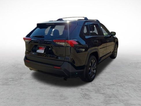 Certified 2023 Toyota RAV4 XLE Premium image 7