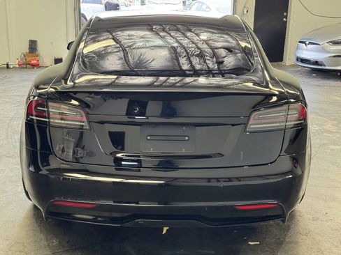 Used 2022 Tesla Model S Plaid AWD/4WD image 3